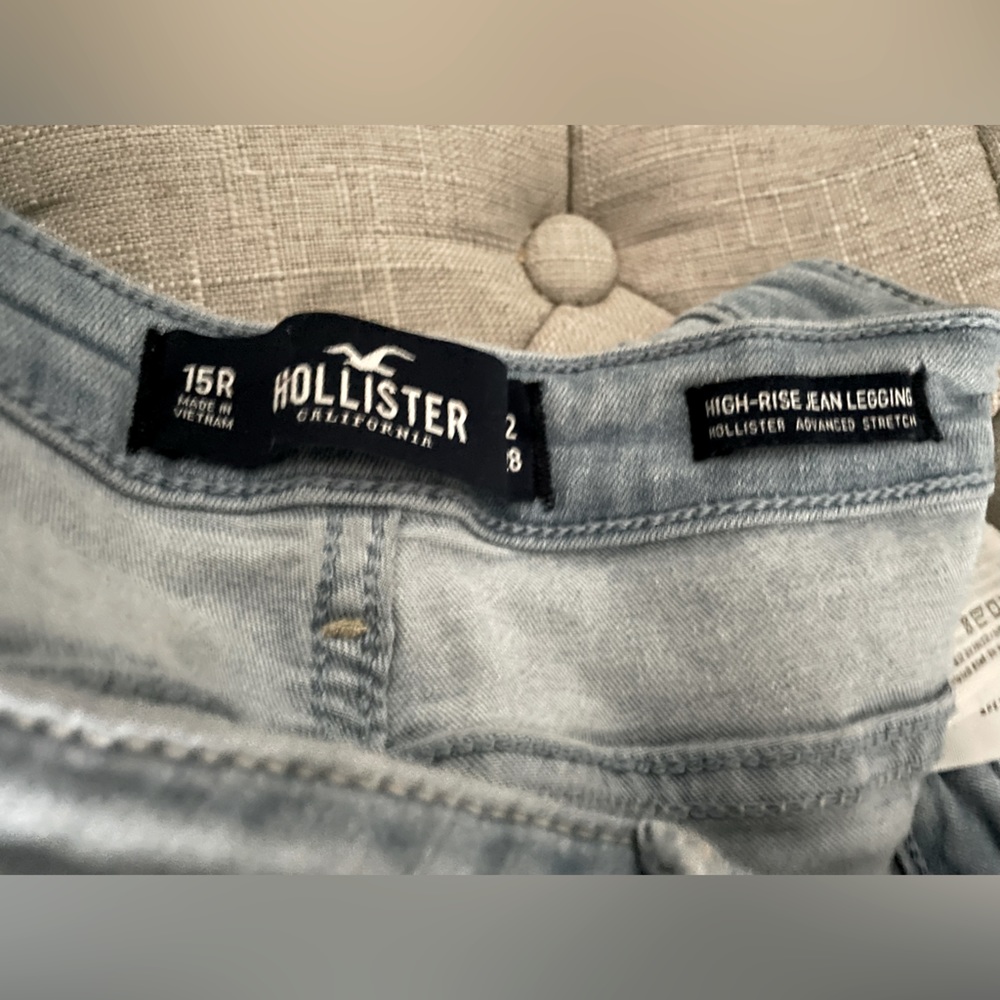 Hollister California 15R w32 L28 High rise Jean Legging it’s made from Vietnam